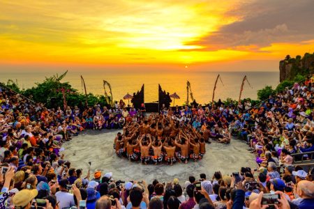 Bali Romantic Tour: Beach, Uluwatu Sunset, Kecak Fire Dance